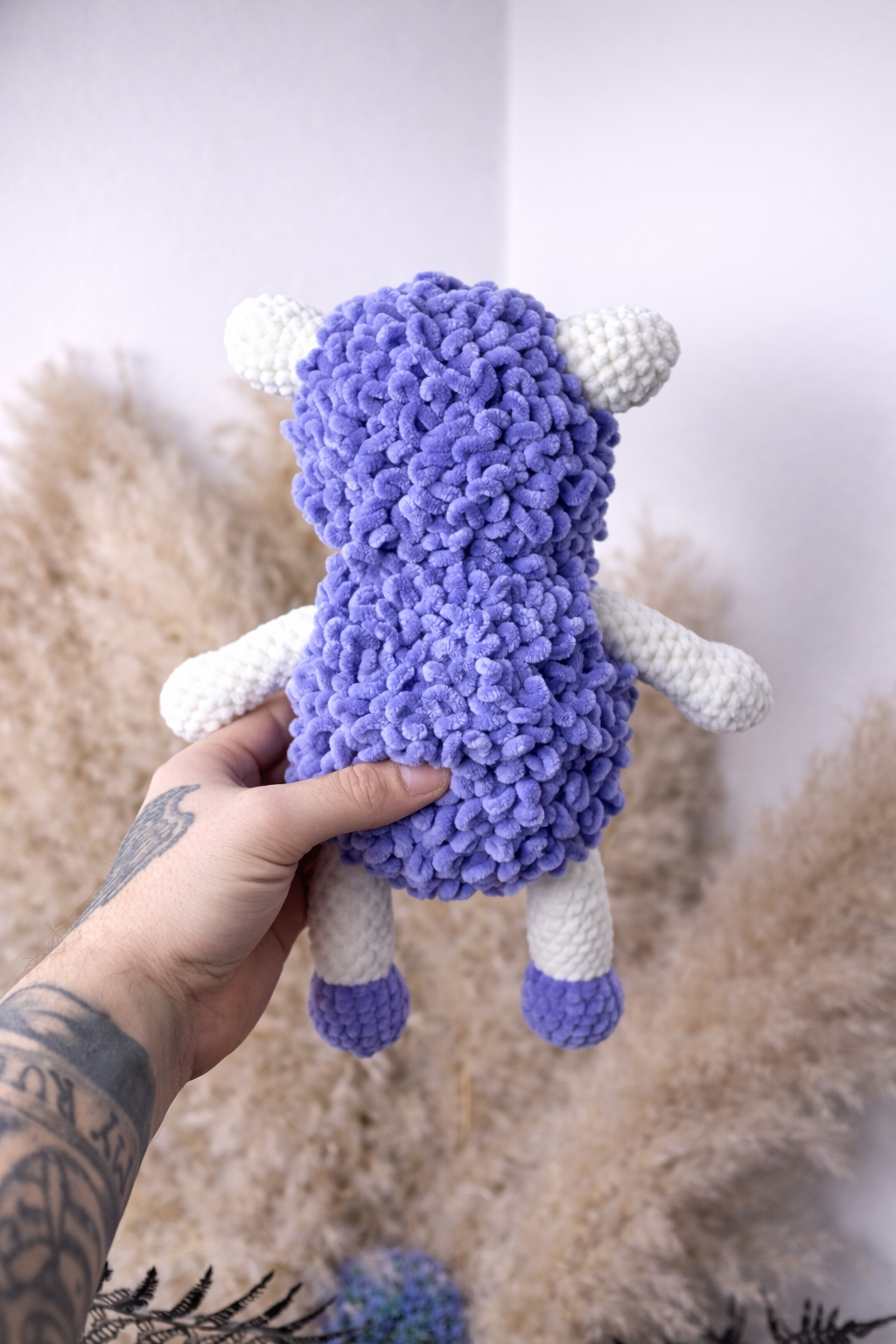 Maja Lavanda plišana ovčica